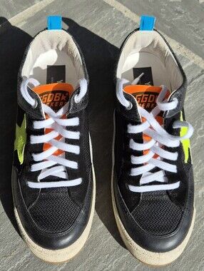 Authentic Golden Goose Yeah, 42